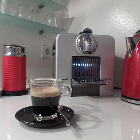 Short Maff Hotel Den Haag