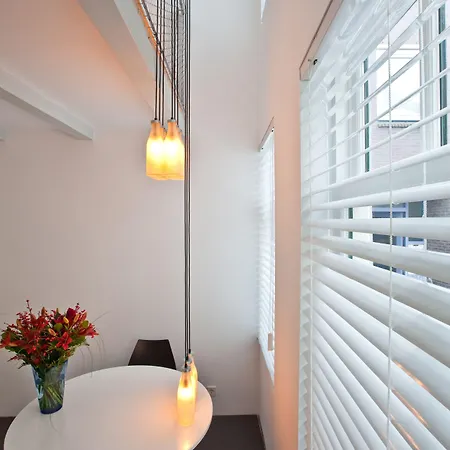 Short Maff Szálloda Hága