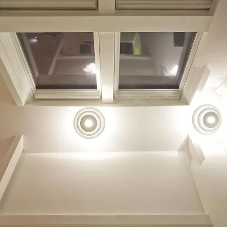 Short Maff Szálloda